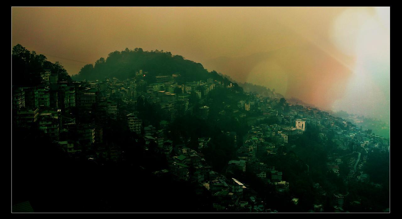 فندق جانجتوكفي  Jain Group Sikkim Continental المظهر الخارجي الصورة